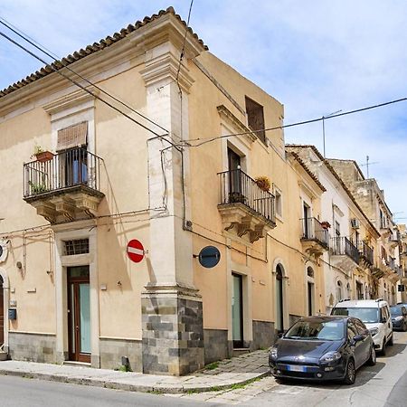 Mario Leggio 83, Gocce Di Sicilia Villa Рагуза Екстериор снимка